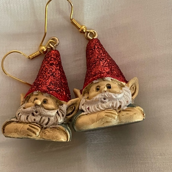 Gnome Earrings - Picture 3 of 4